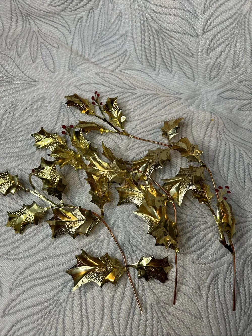 Gold Holly Christmas Garland Spray - Home Interiors
